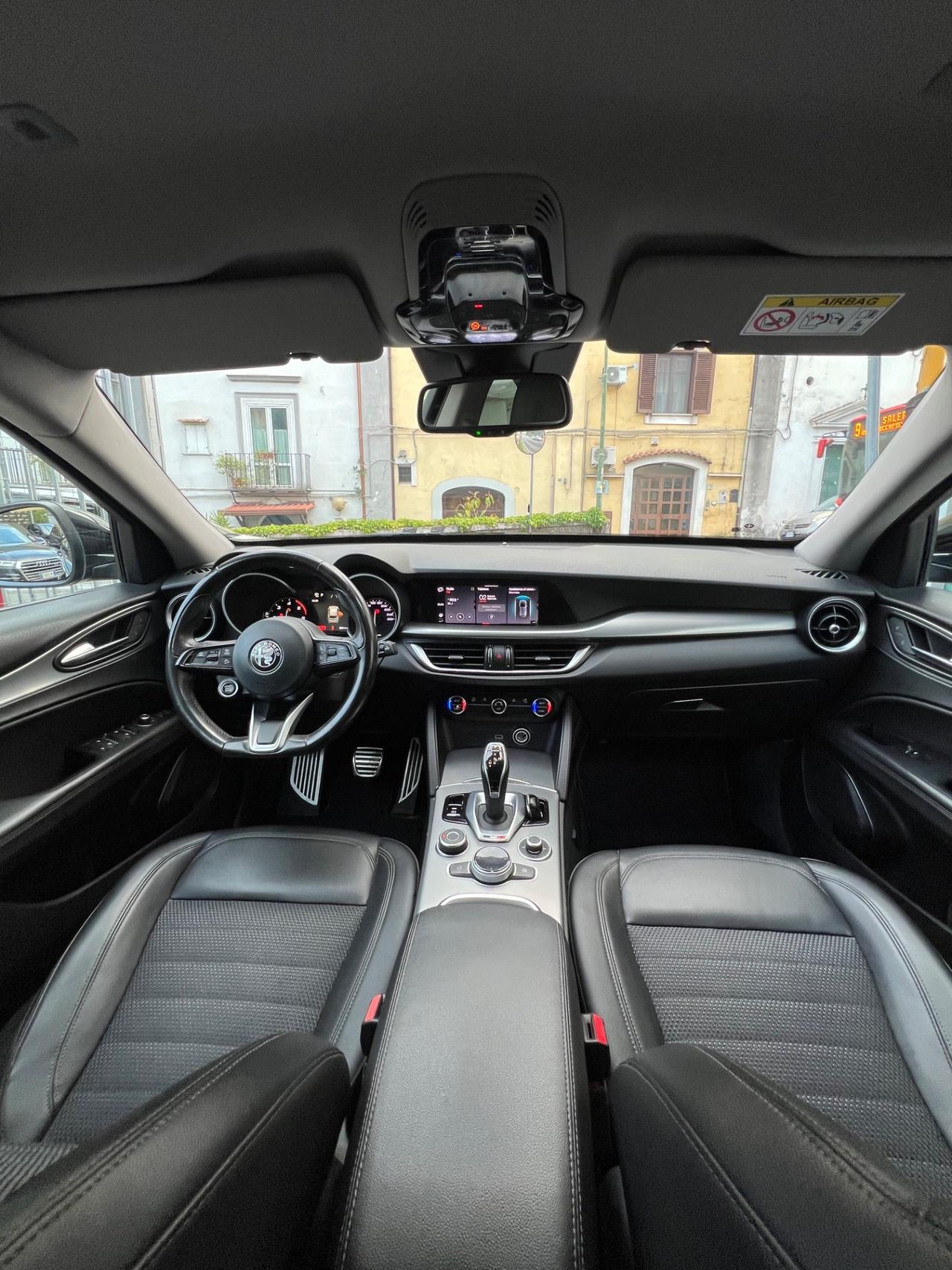 Alfa Romeo Stelvio 2.2 Turbodiesel 190 CV Q4 Sprint - TOTAL BLACK