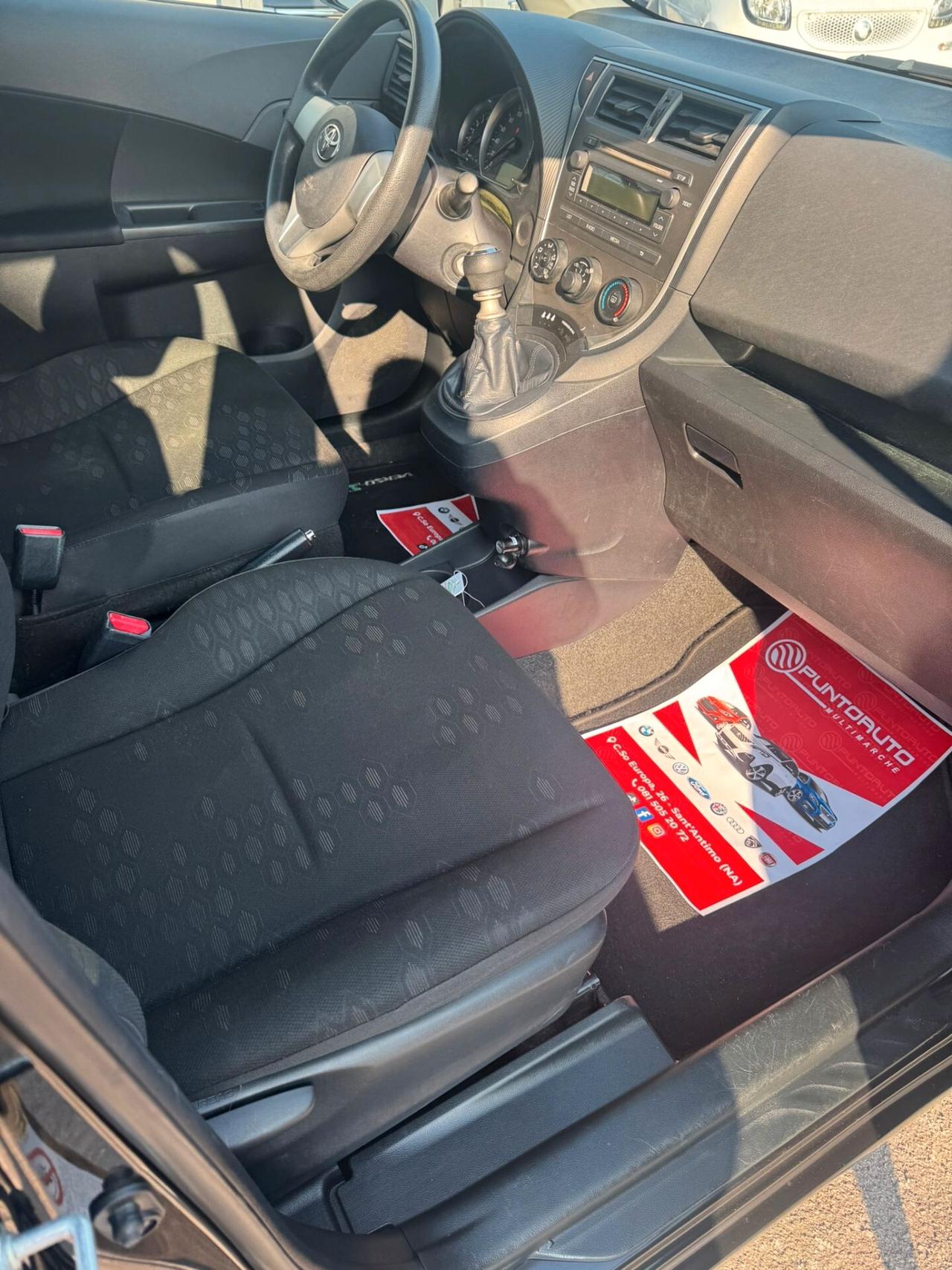 Toyota Verso-S Verso-S 1.3 Lounge mt