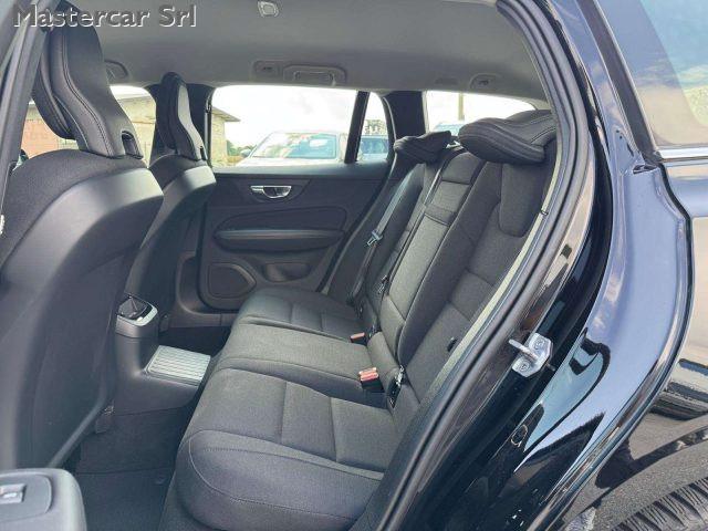 VOLVO V60 2.0 t6 phev Insc. Expr. awd auto - GE932CH