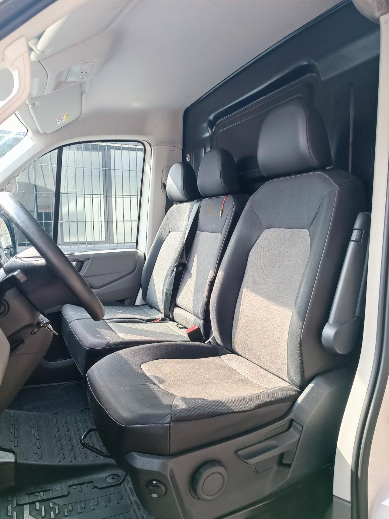 Volkswagen Crafter / Man 140 CV 35