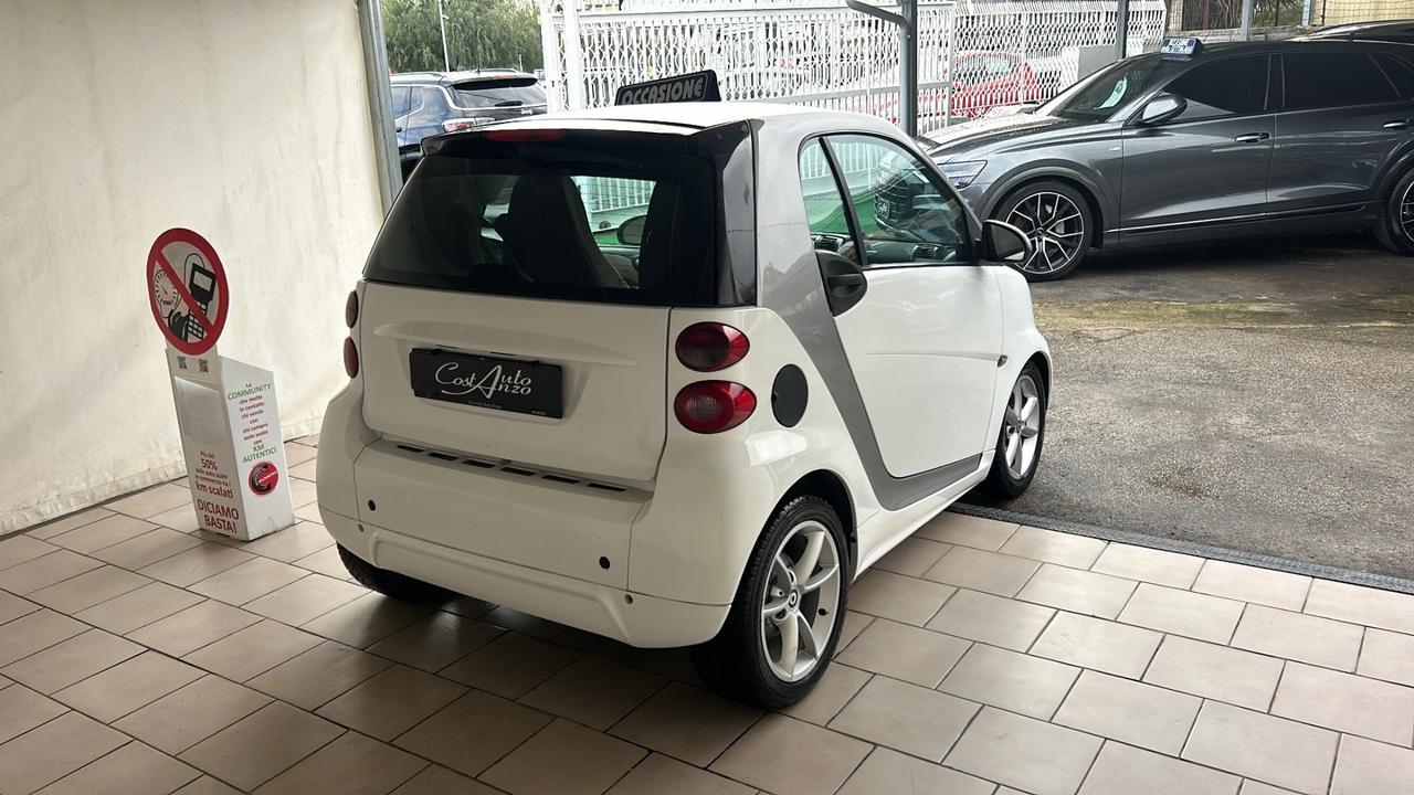 Smart ForTwo 1.0 Benzina 2009 passion Navigatore