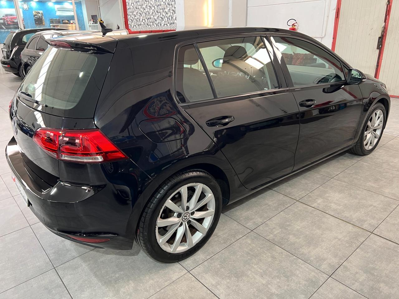 Volkswagen Golf 1.6 110 CV -Executive - 2017