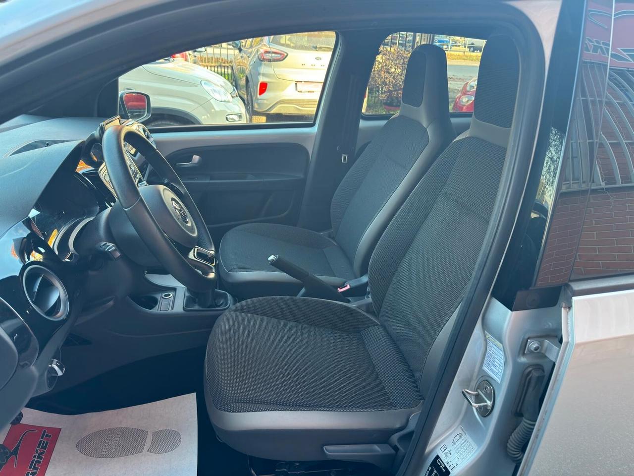 Volkswagen up! 1.0 75 CV 5p. high