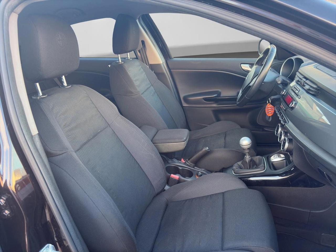 Alfa Romeo Giulietta 1.6 JTDm-2 105cv Exclusive