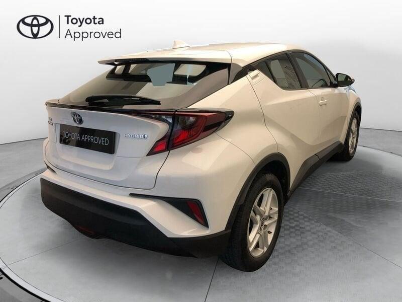 Toyota C-HR (2023-->) 1.8 HV Active