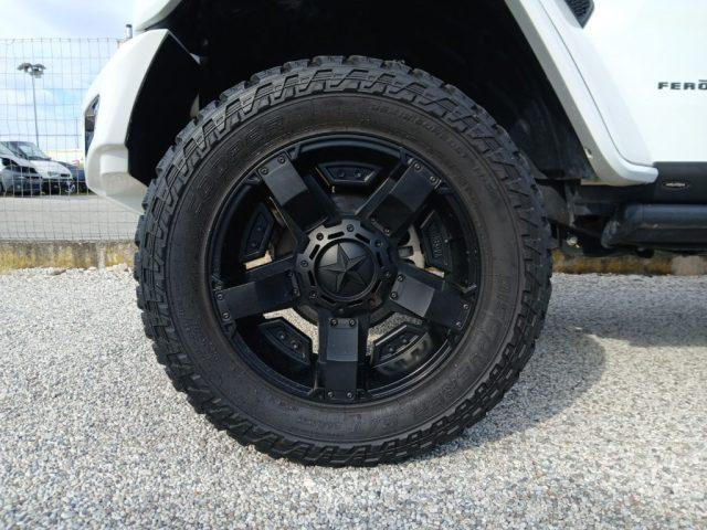 MILITEM Ferox Rubicon 3.6 V6 AT8 4 porte