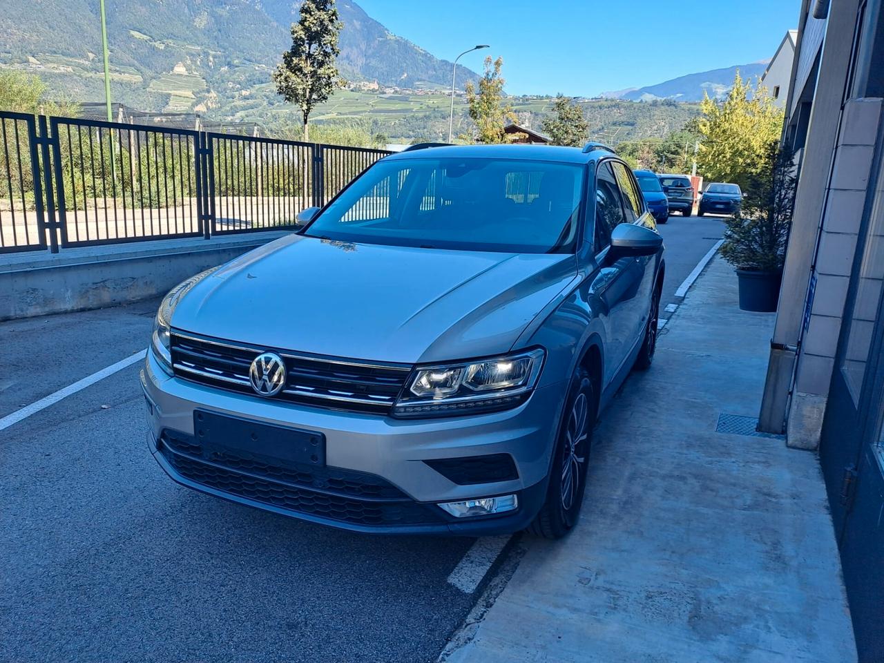 Volkswagen Tiguan 2.0 TDI 150CV 4MOTION DSG Comfortline ACC LED