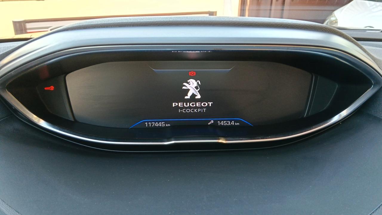 PEUGEOT 3008 1.5 TDI-AUTO-PREZZO PROMO!