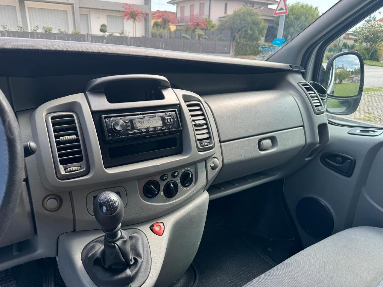 Opel Vivaro 27 2.0 CDTI 120CV PC-TN Combi 9 posti