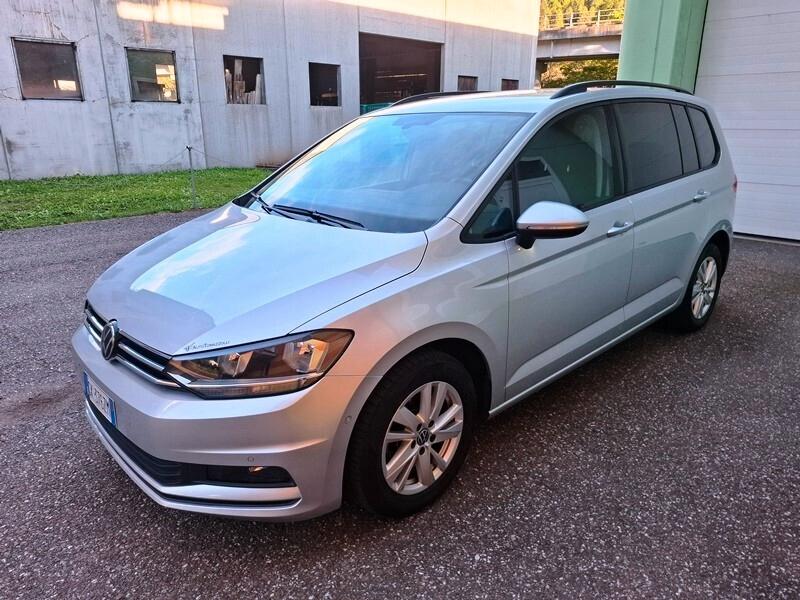 VW Touran 2.0 TDI 150cv DSG 7 POSTI!!!
