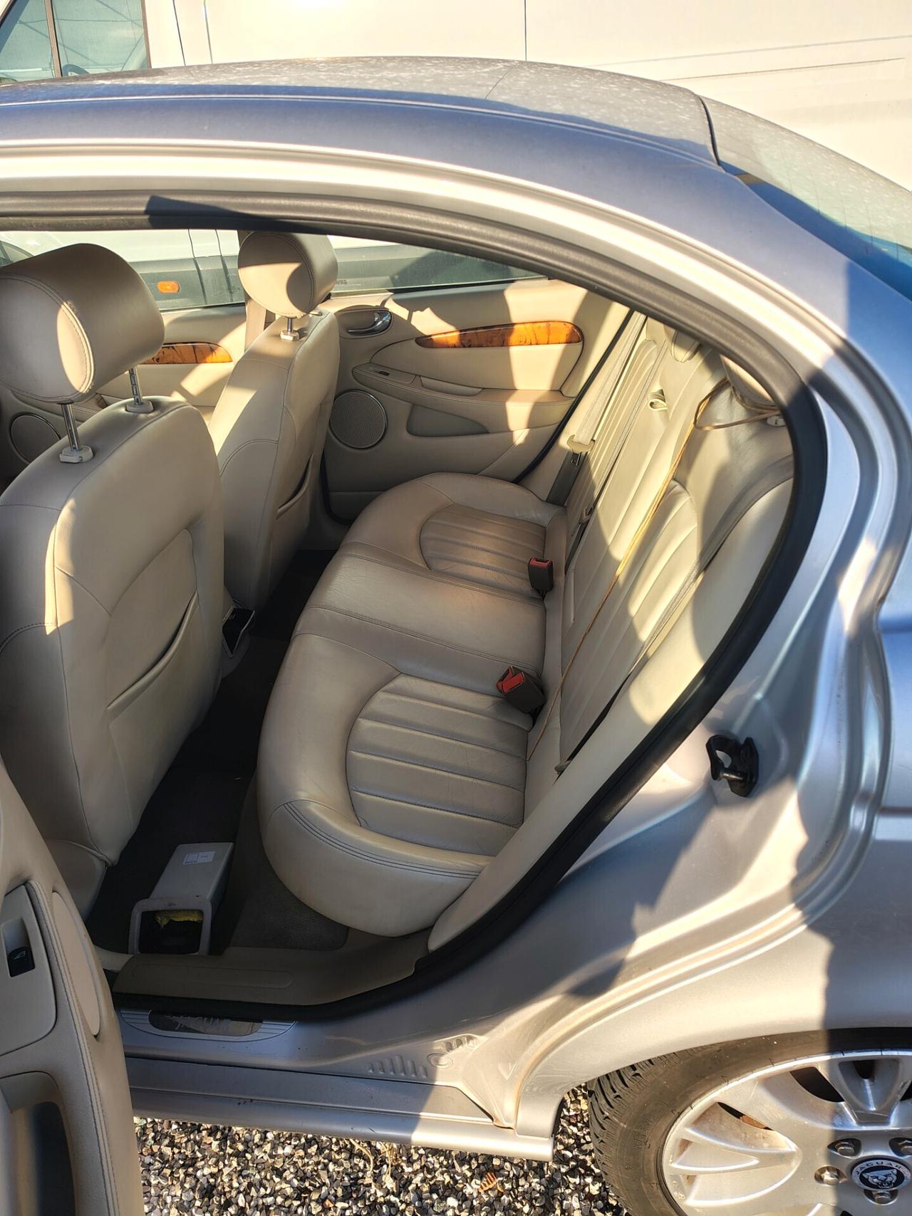 Jaguar X-Type 3.0 V6 24V cat Executive