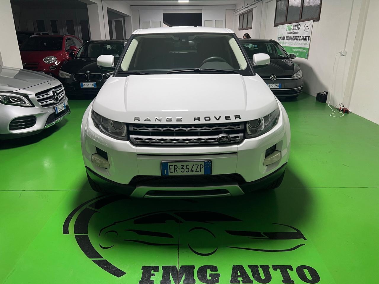 Land Rover Range Evoque 2.2 TD4 5p. Pure