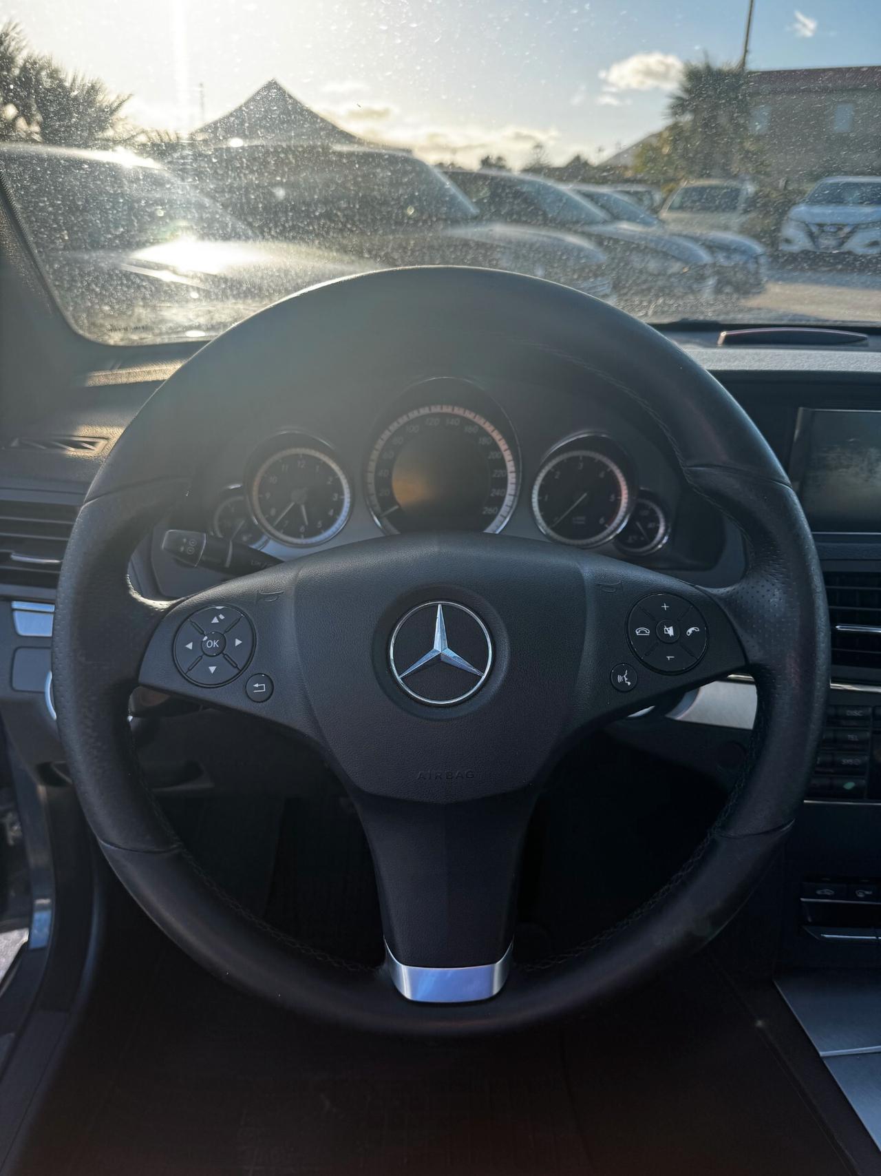 Mercedes-benz E 250 CDI BlueEFFICIENCY Avantgarde