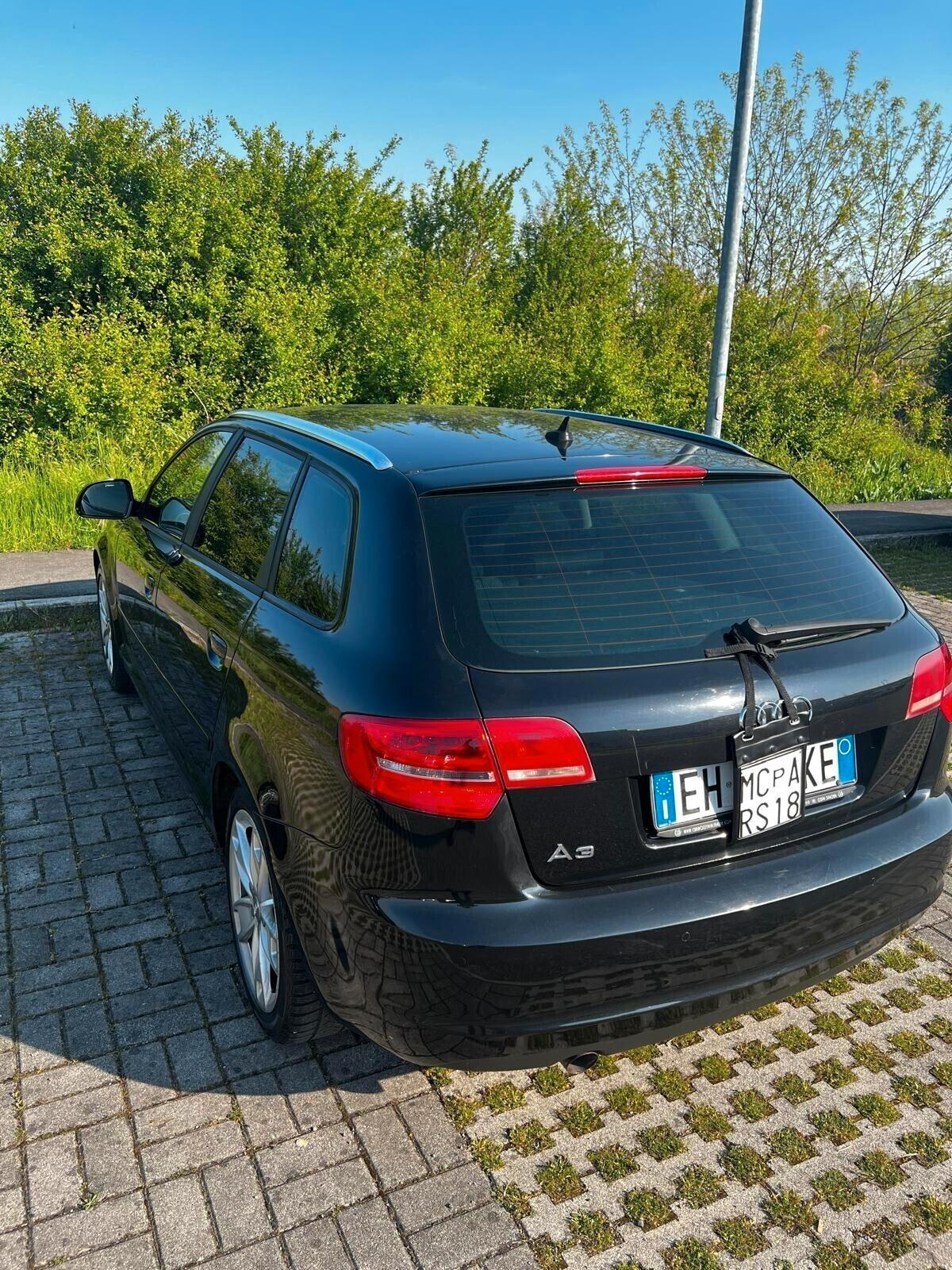 Audi A3 SPB 1.6 TDI 105 CV CR Ambition