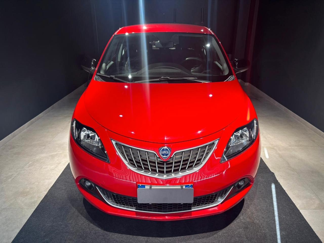 Lancia Ypsilon 1.0 FireFly 5 porte S&S Hybrid Gold