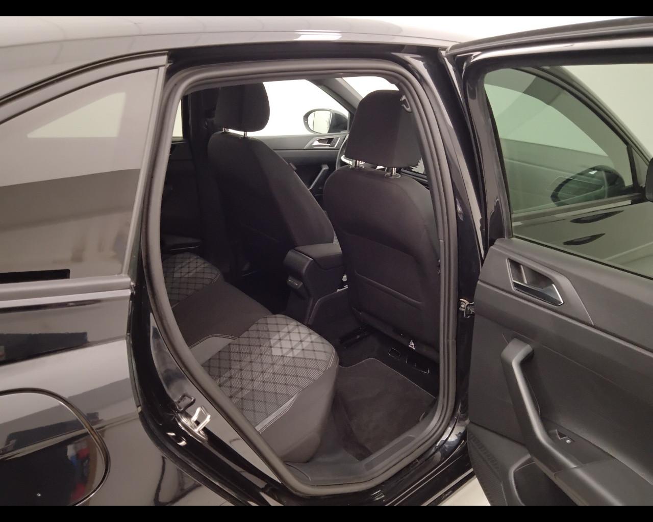 VOLKSWAGEN Taigo - Taigo 1.0 tsi R-Line 115cv dsg