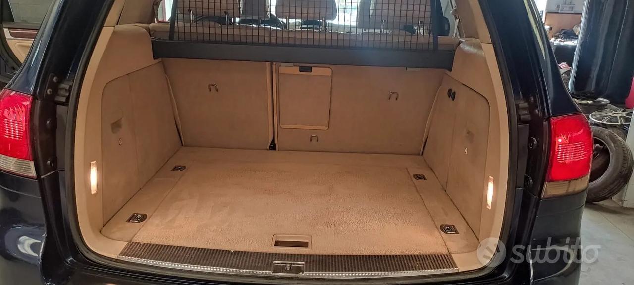 VW TUAREG 2.5 R TDI 4X4