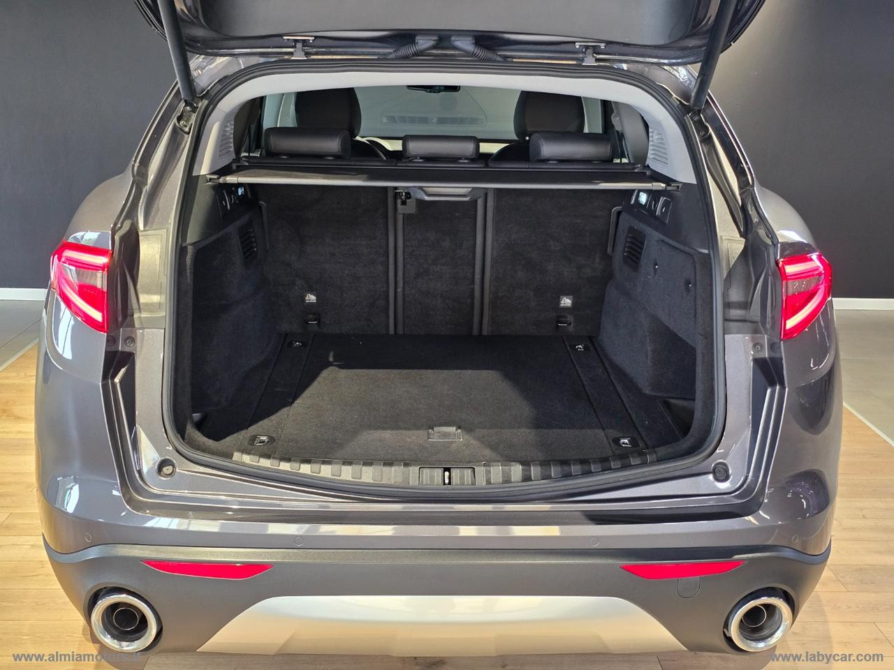 ALFA ROMEO Stelvio 2.2 T.diesel 180CV AT8 RWD Exec.