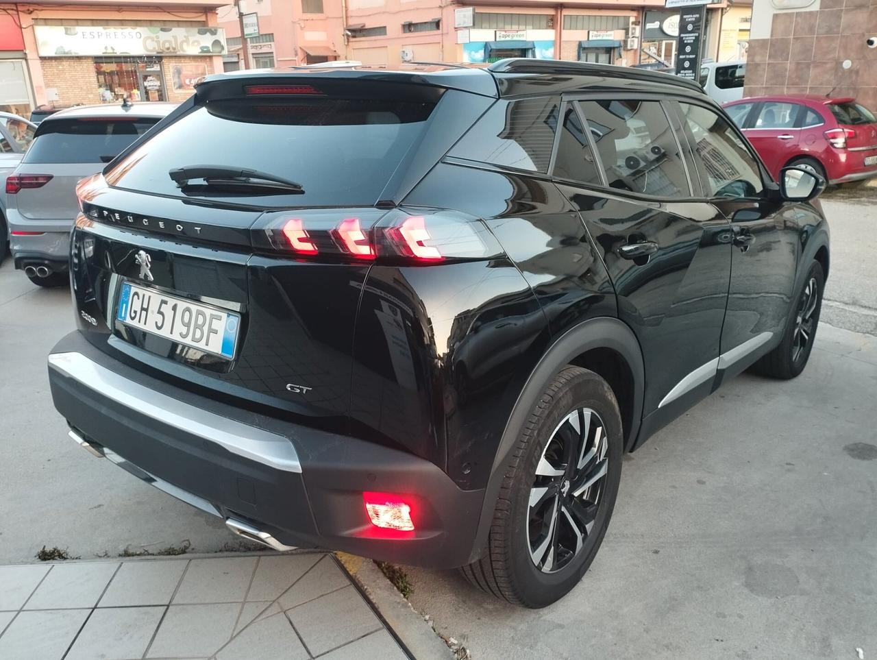 Peugeot 2008 PureTech 130 S&S GT