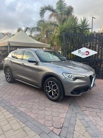Alfa Romeo Stelvio 2.2 Turbodiesel 210 CV AT8 Q4 Super