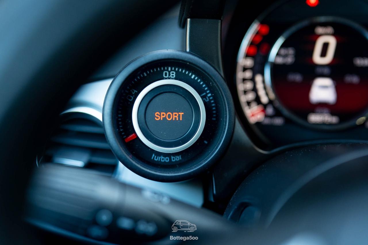 Abarth 500 1.4 Turbo T-Jet Custom