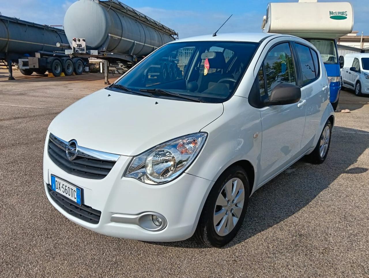 Opel Agila 1.2 Enjoy GPL c/automatico