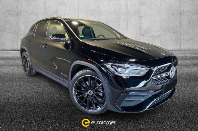 MERCEDES-BENZ GLA 200 d Automatic Premium