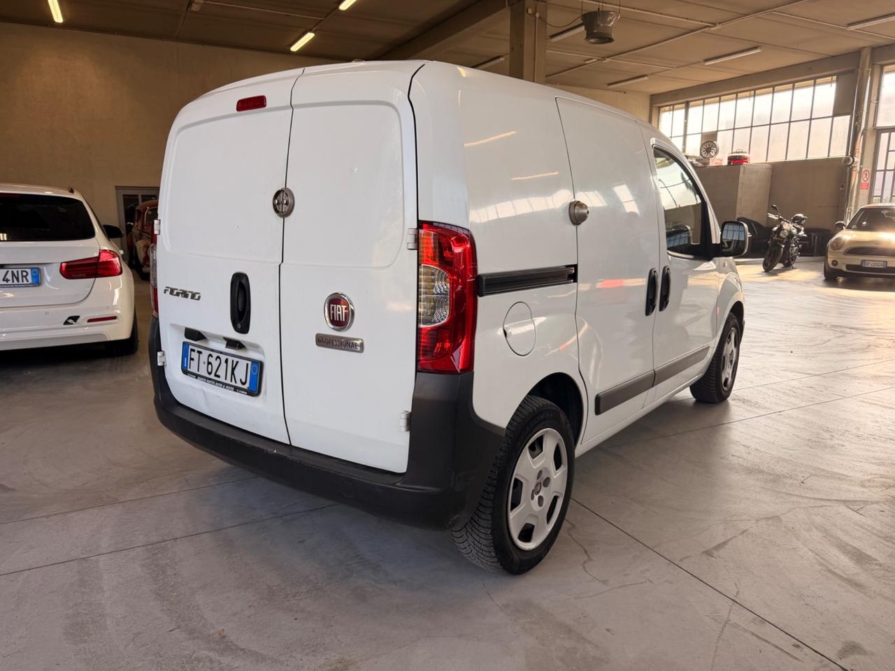 Fiat Fiorino 1.3 MJT 95CV Cargo Adventure IVA ESPOSTA