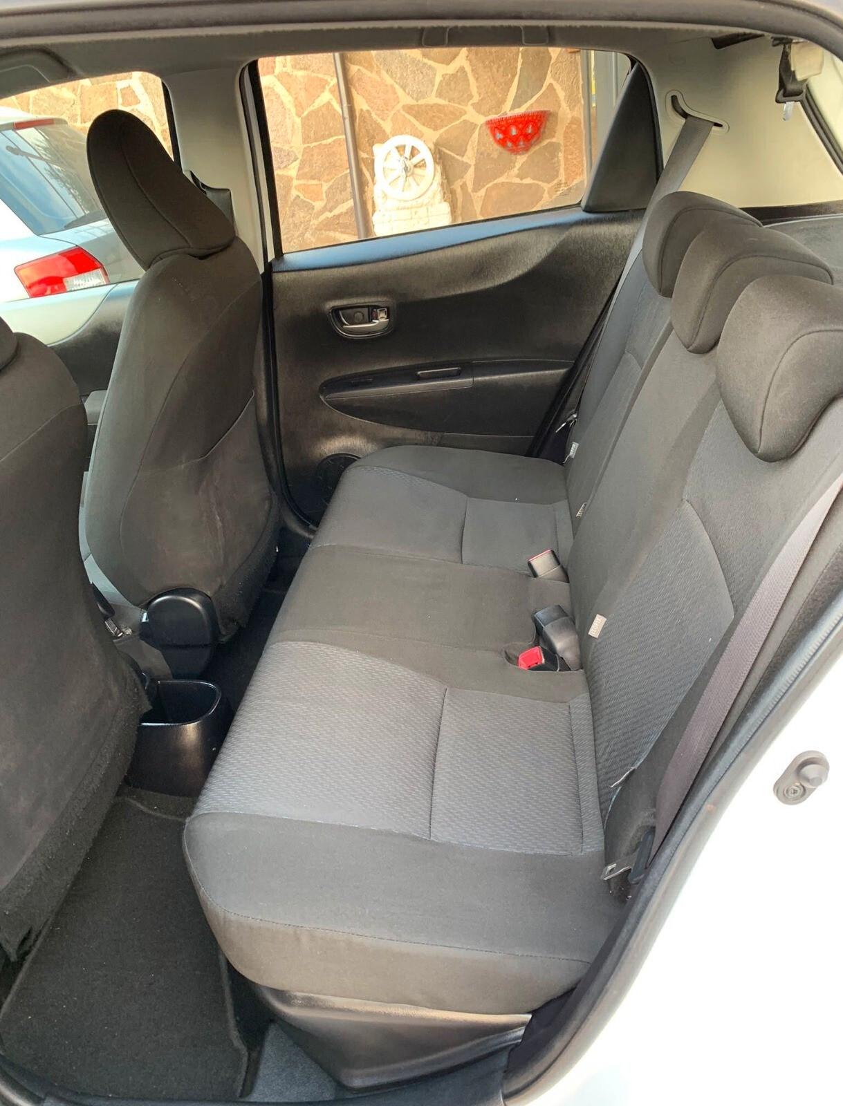 Toyota Yaris 1.5 Hybrid 5 porte Lounge