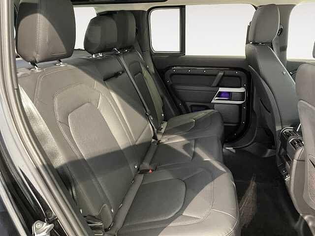 Land Rover Defender SE - IVA ESPOSTA