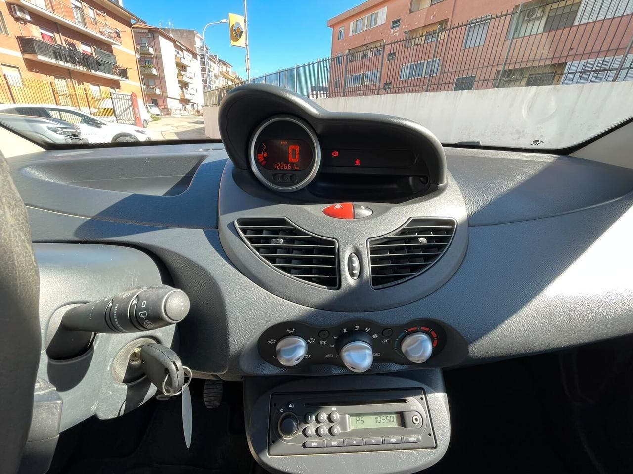 Renault Twingo 1.2 16V LEV Sport & Sound