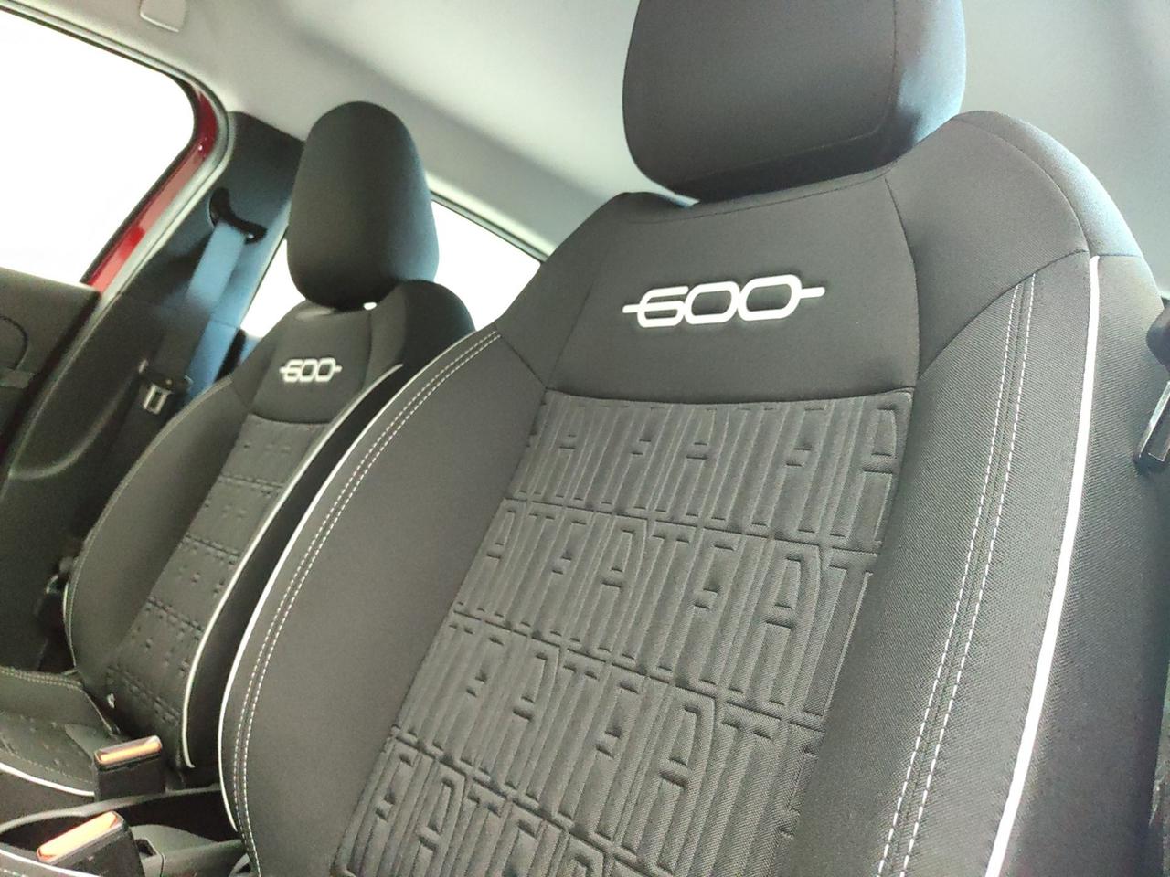 FIAT 600 IV 2023 1.2 MHEV 110CV DCT