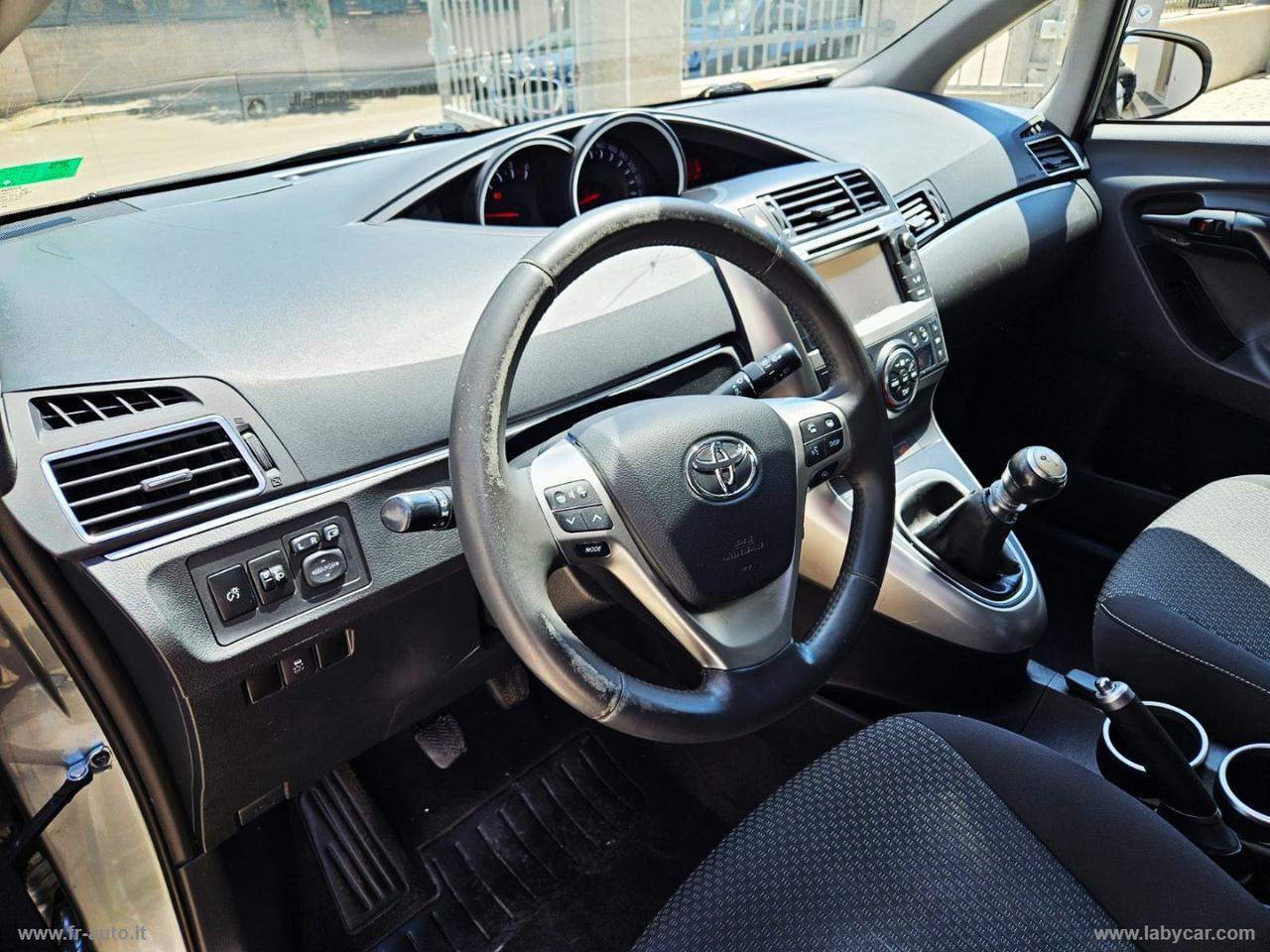 TOYOTA Verso 2.0 D Active 7 posti