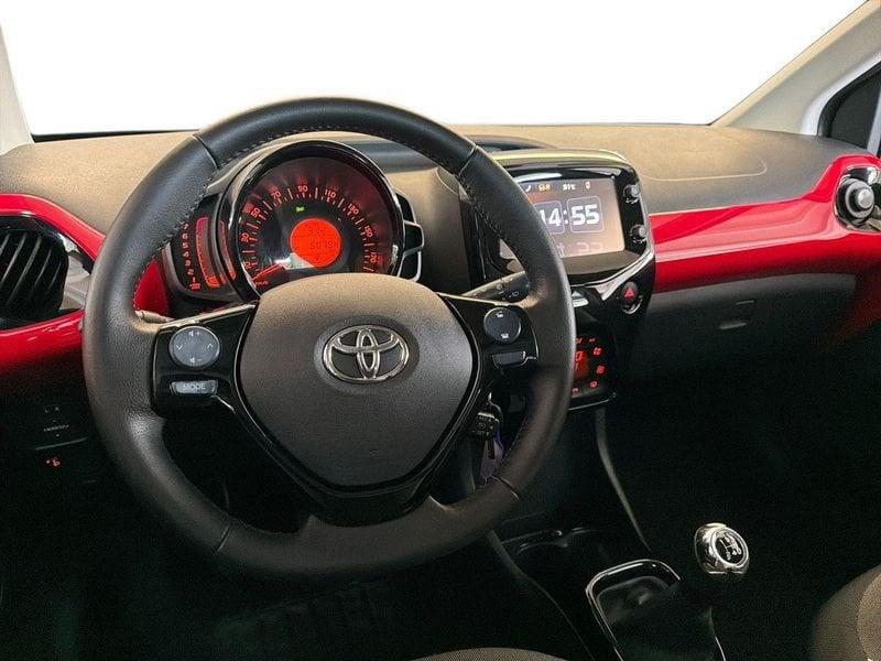 Toyota Aygo 1.0 VVT-i x-play