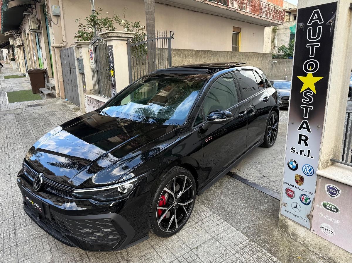 New Volkswagen Golf 8.5 GTI 2.0 TSI 265 CV