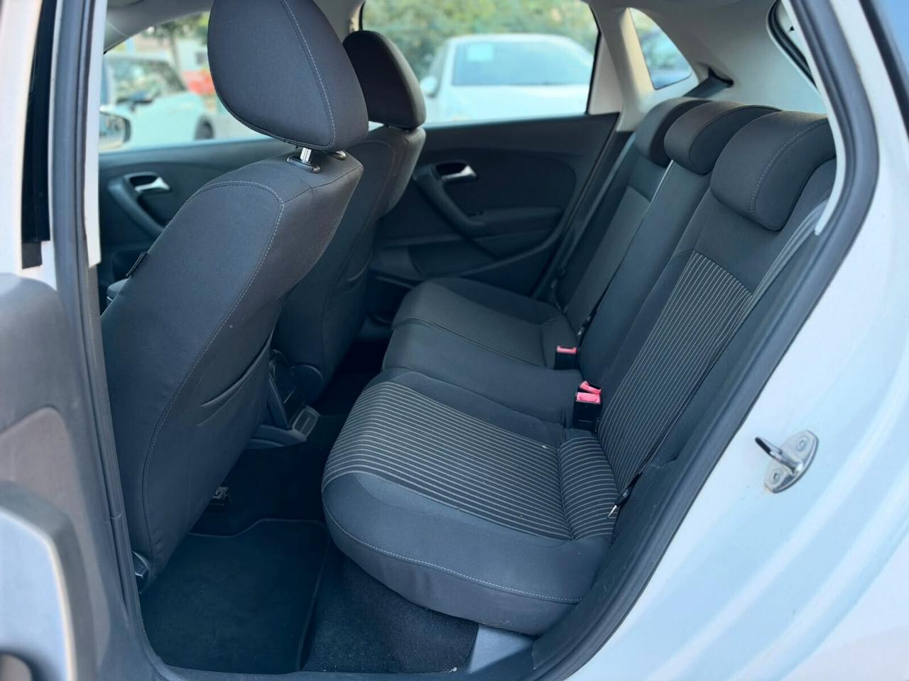 Volkswagen Polo 1.4 DSG 5 porte Highline