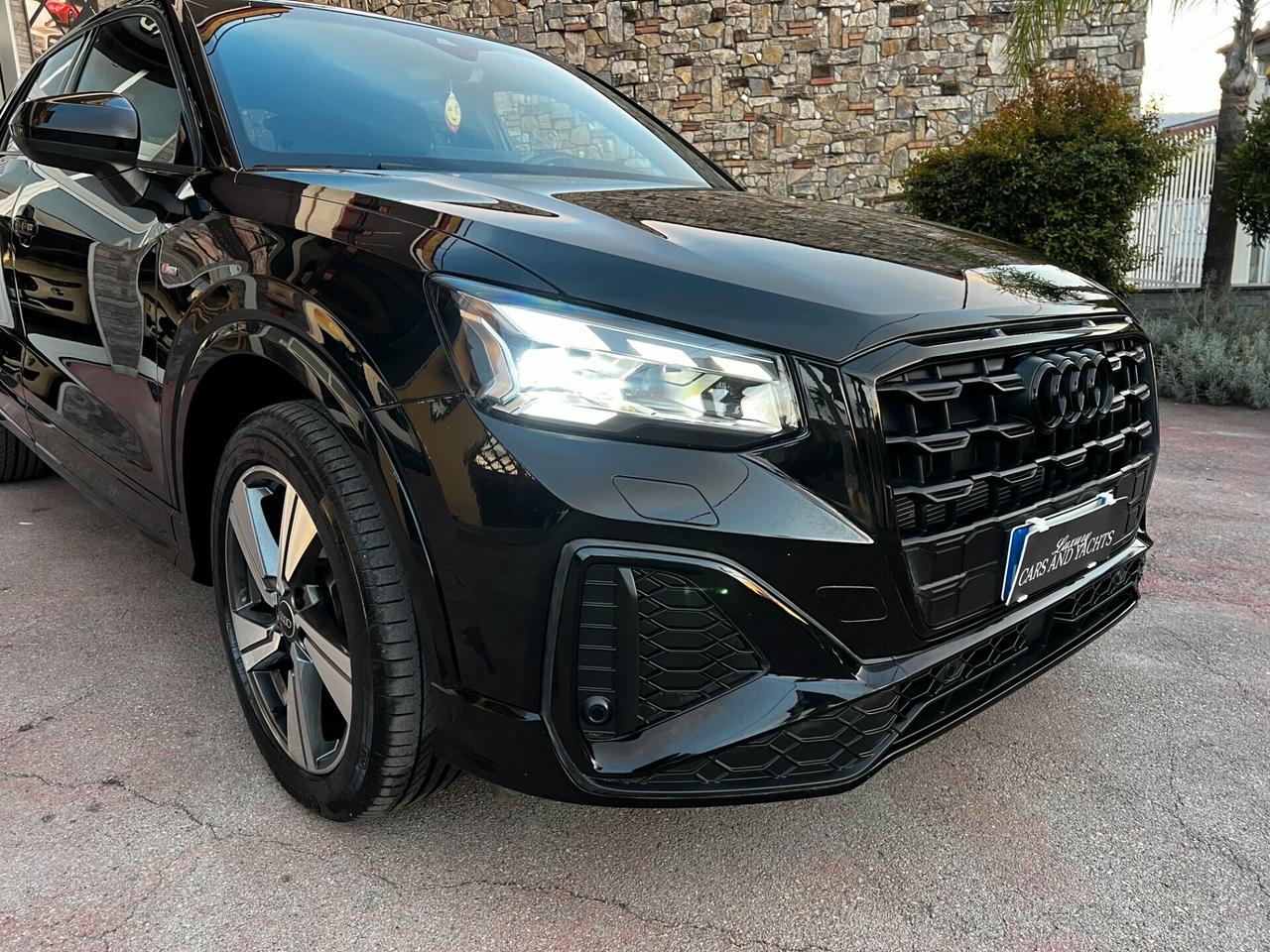 Audi Q2 30 TDI S Tronic 2XS Line -2024-TOTAL BLACK