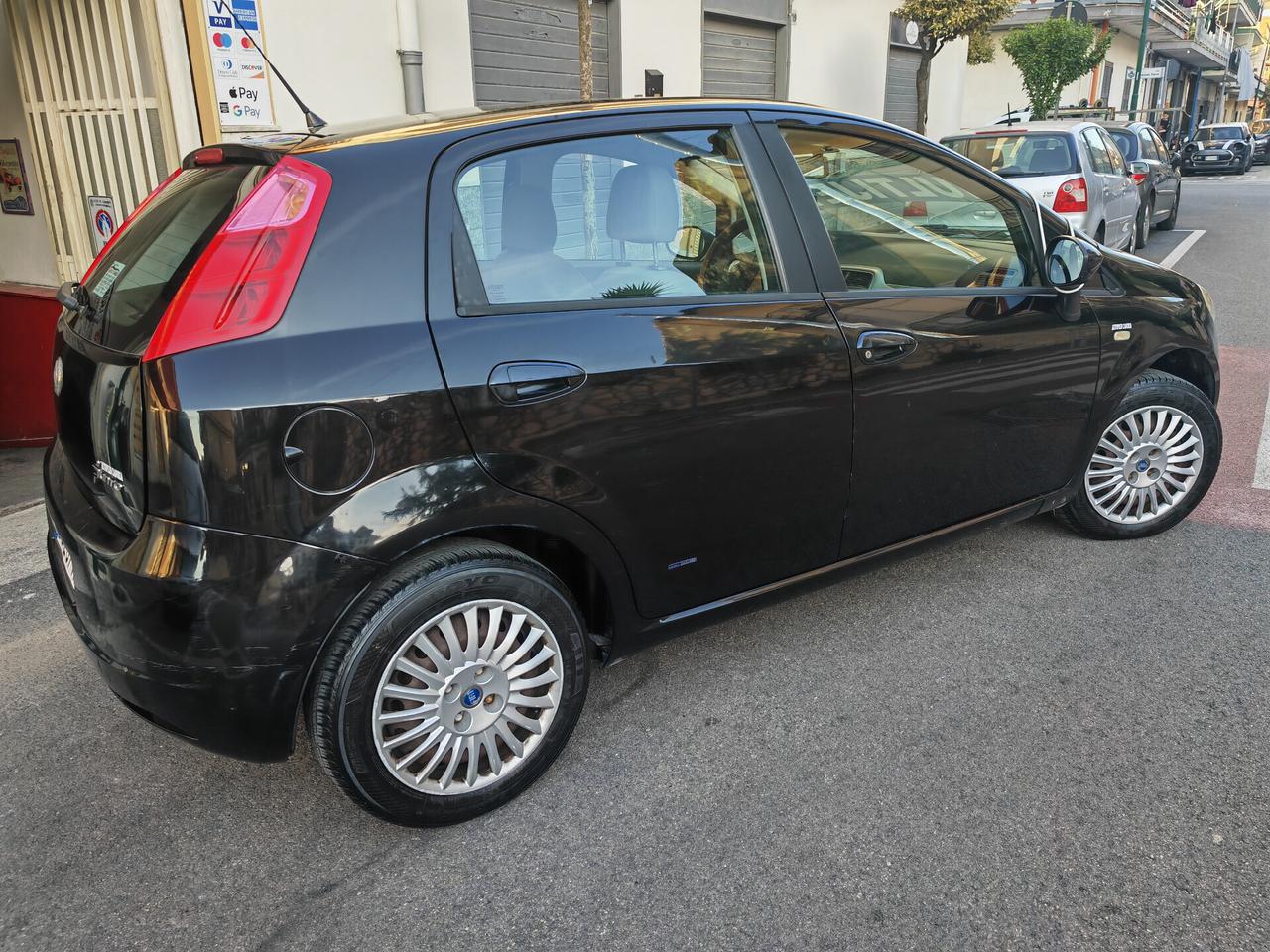 FIAT GRANDE PUNTO 1.3 MJT DIESEL DYNAMIC