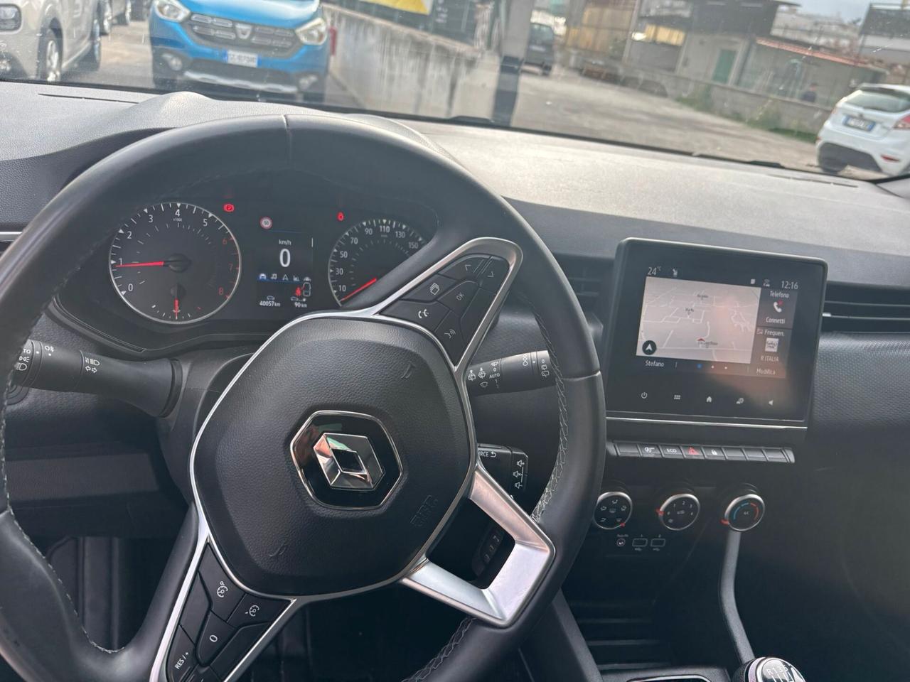 Renault Clio anno 2022 1.0