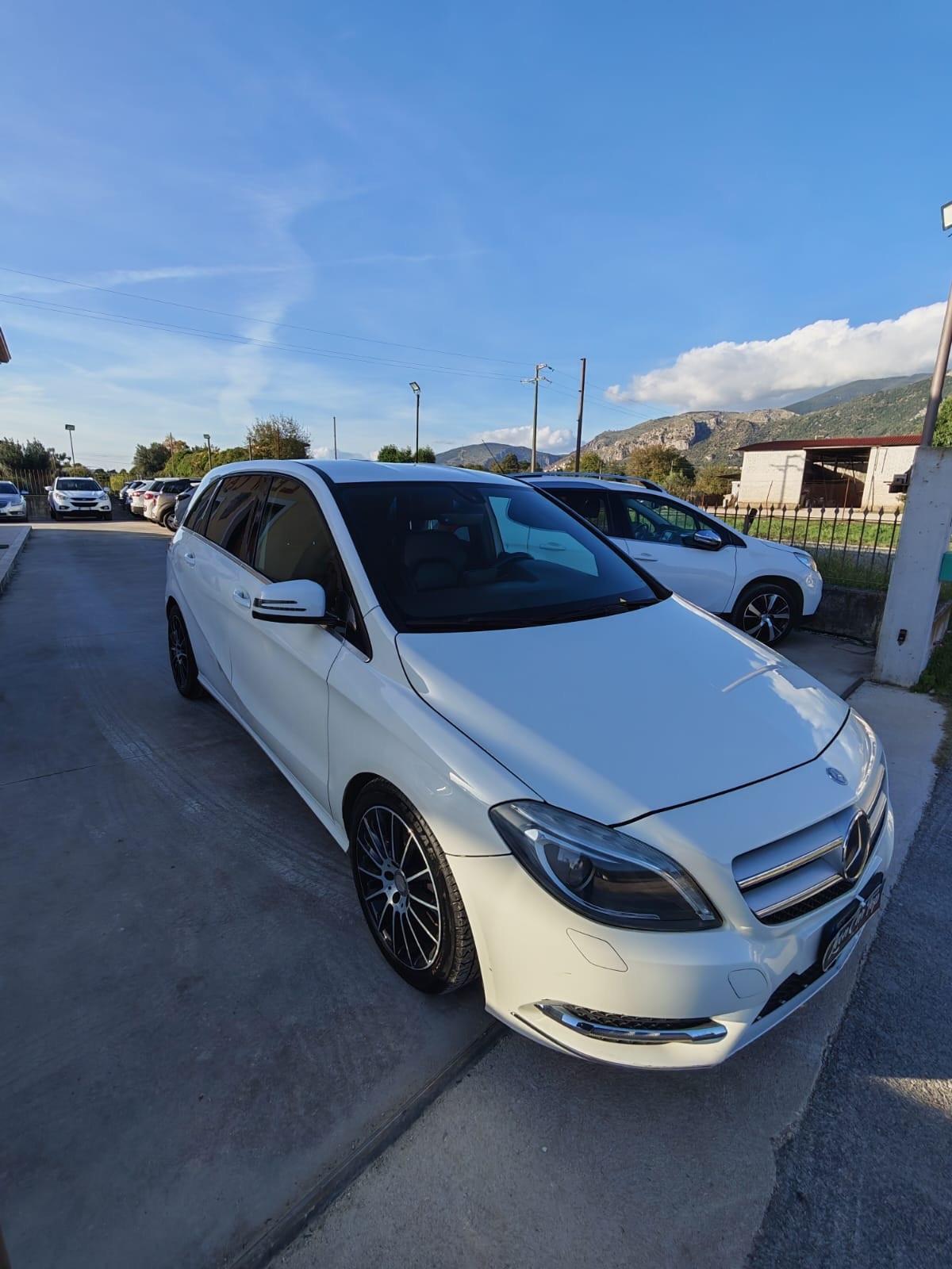 Mercedes-benz B 180 CDI Automatic Premium full