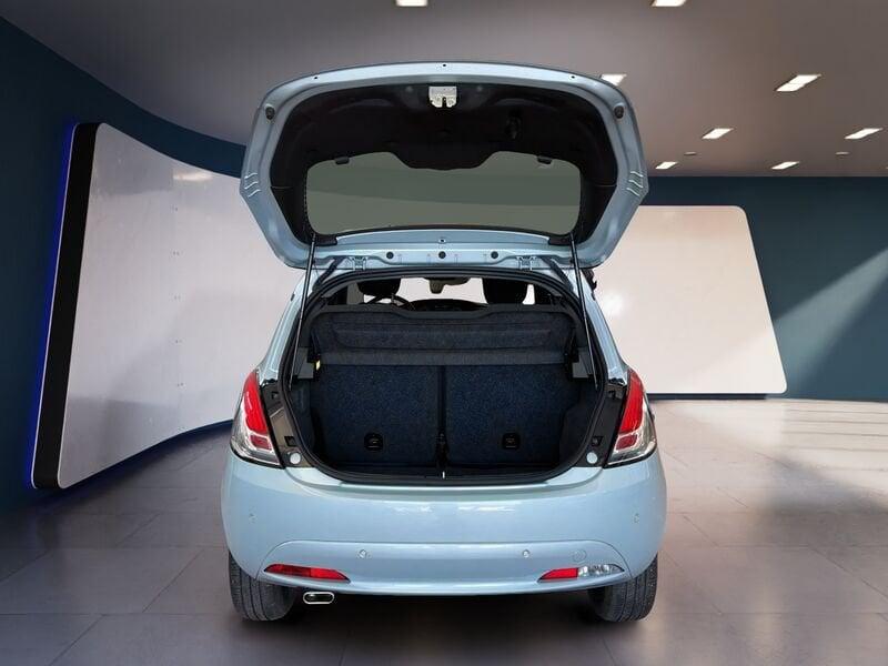Lancia Ypsilon III 2021 1.0 firefly hybrid Gold Plus s&s 70cv 5p.ti