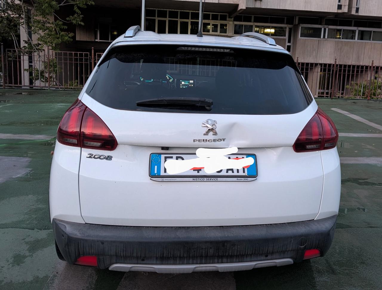 Peugeot 2008 BlueHDi 120 S&S Black Matt