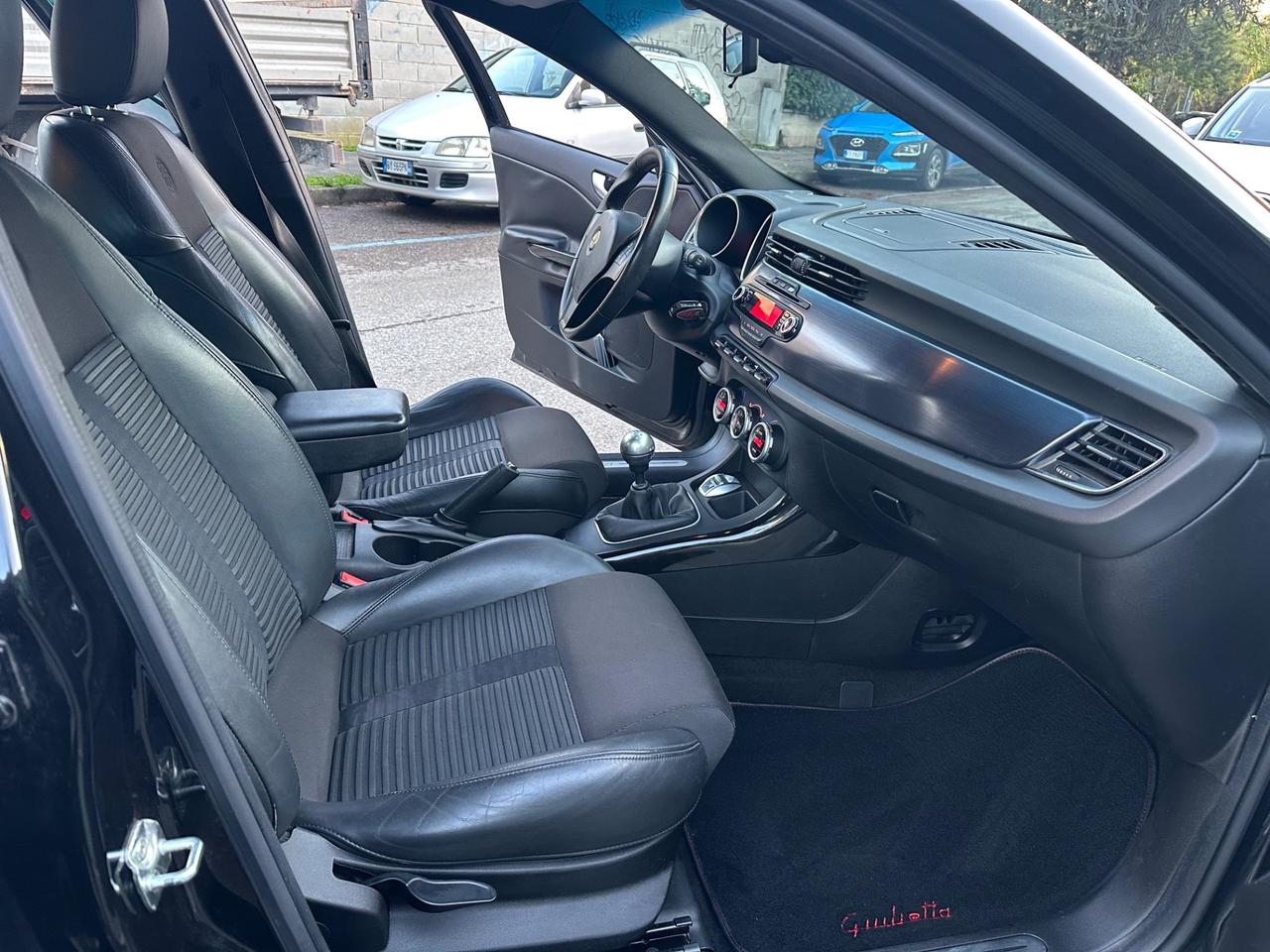 Alfa Romeo Giulietta 1.6 JTDm-2 105 CV Exclusive