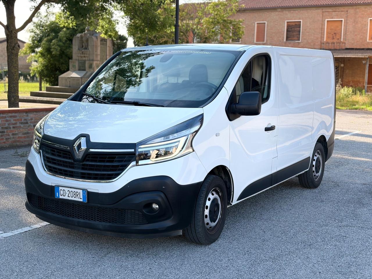Renault traffic 2.0 diesel 2021