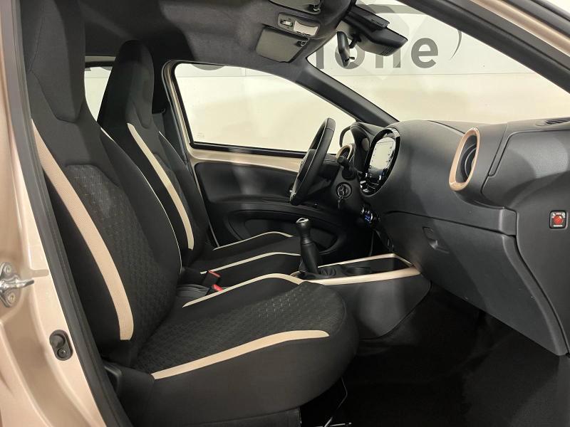 Toyota Aygo X 1.0 VVT-i Trend 72cv*SOLO KM 44.000 CERTIFICATI-UNICO PROPRIETARIO-SENZA VINCOLI-NEOPATENTATI*