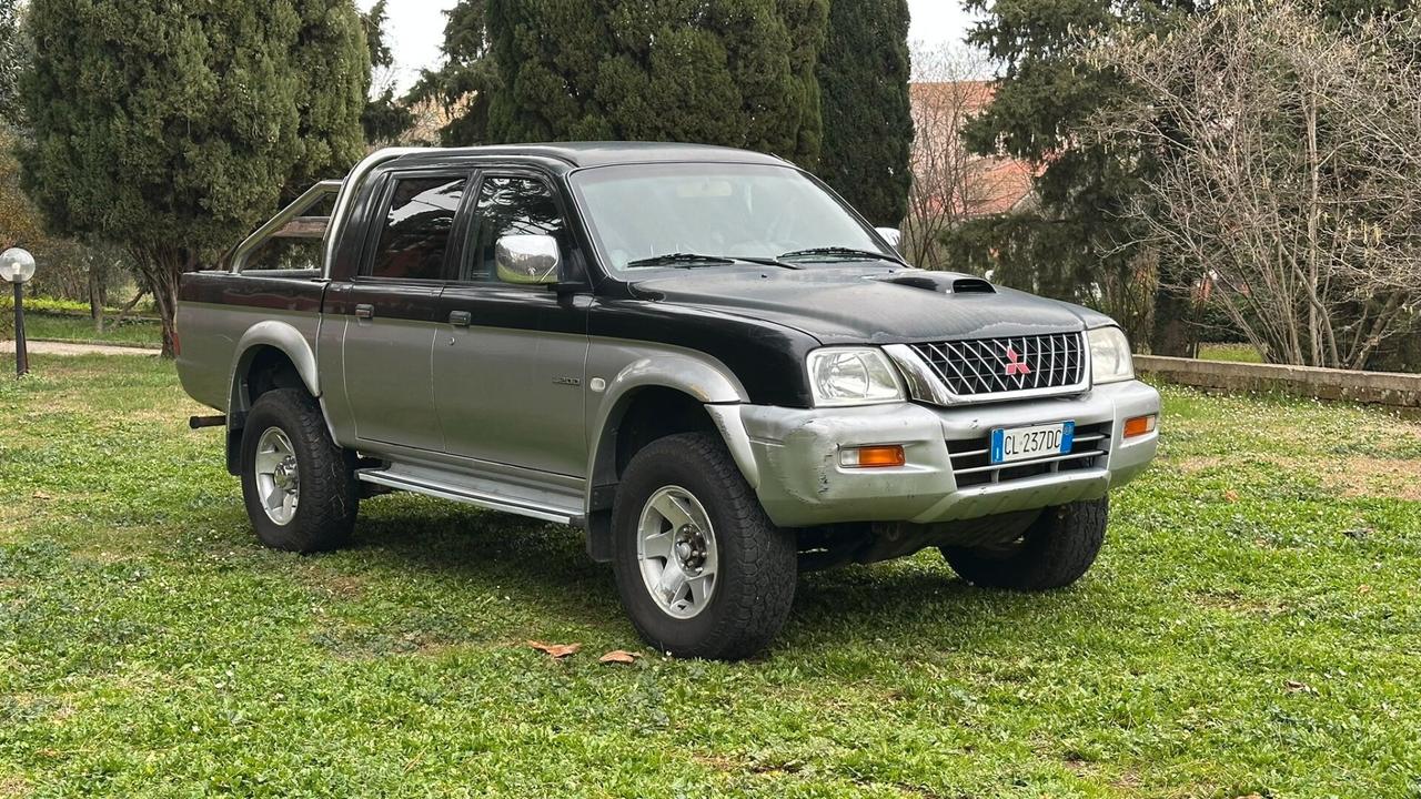 Mitsubishi L200 2.5 TDI 4WD Double Cab Pick-up GLS 2003 leggi testo