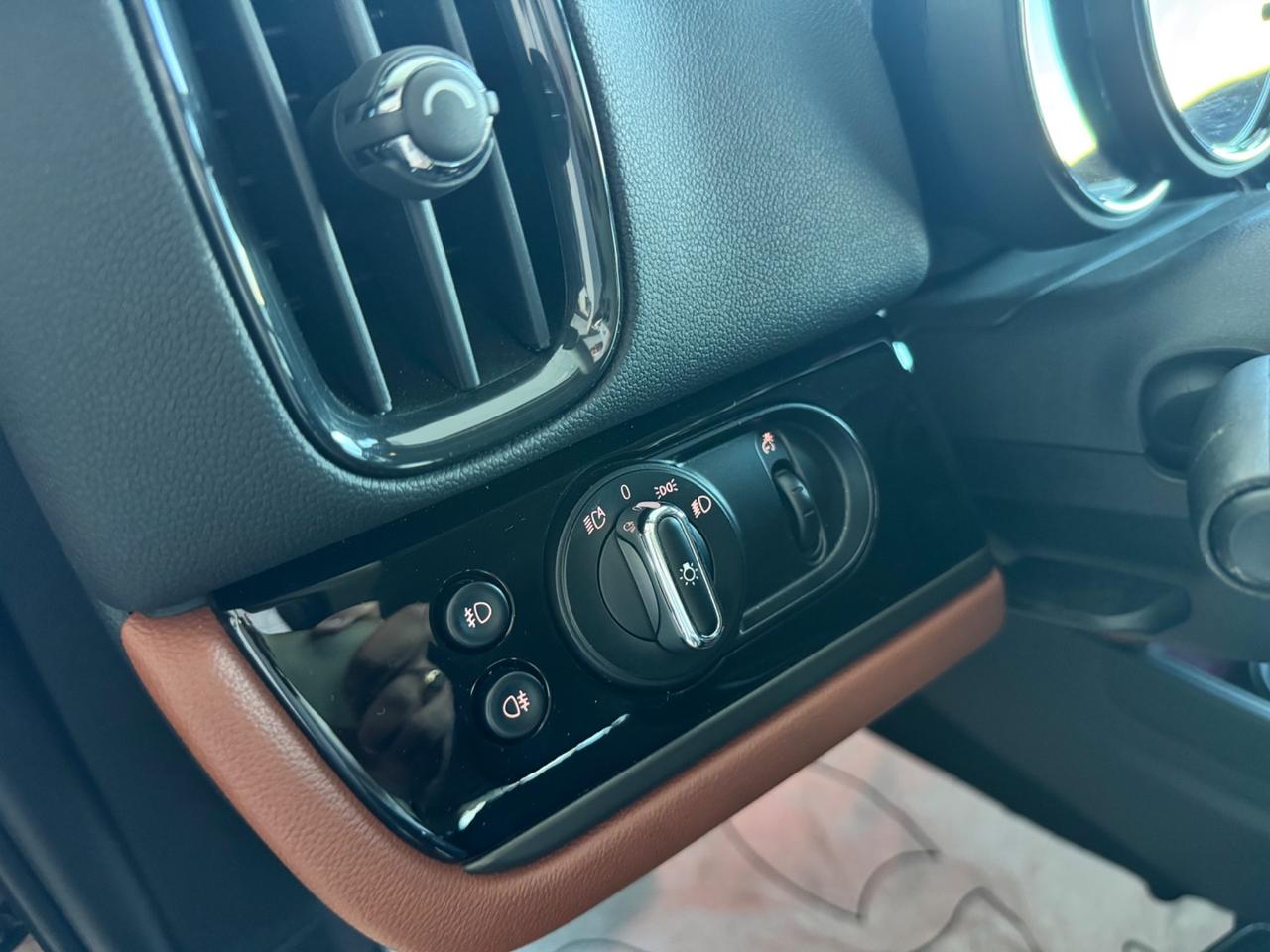 Mini One D Countryman 1.5 Hype Automatica