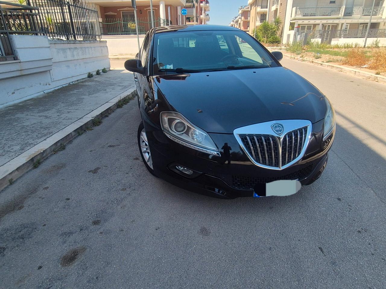 Lancia delta 2.0 multijet 165cv gold anno 2011