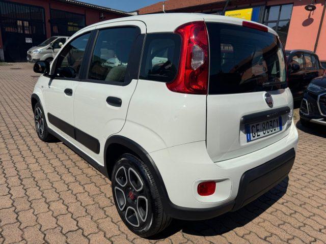 FIAT Panda 1.0 GSE S&S Hybrid Street (AUTOCARRO N1)