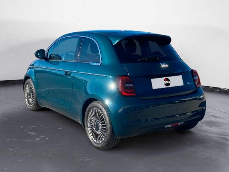 FIAT 500e 42 kWh La Prima